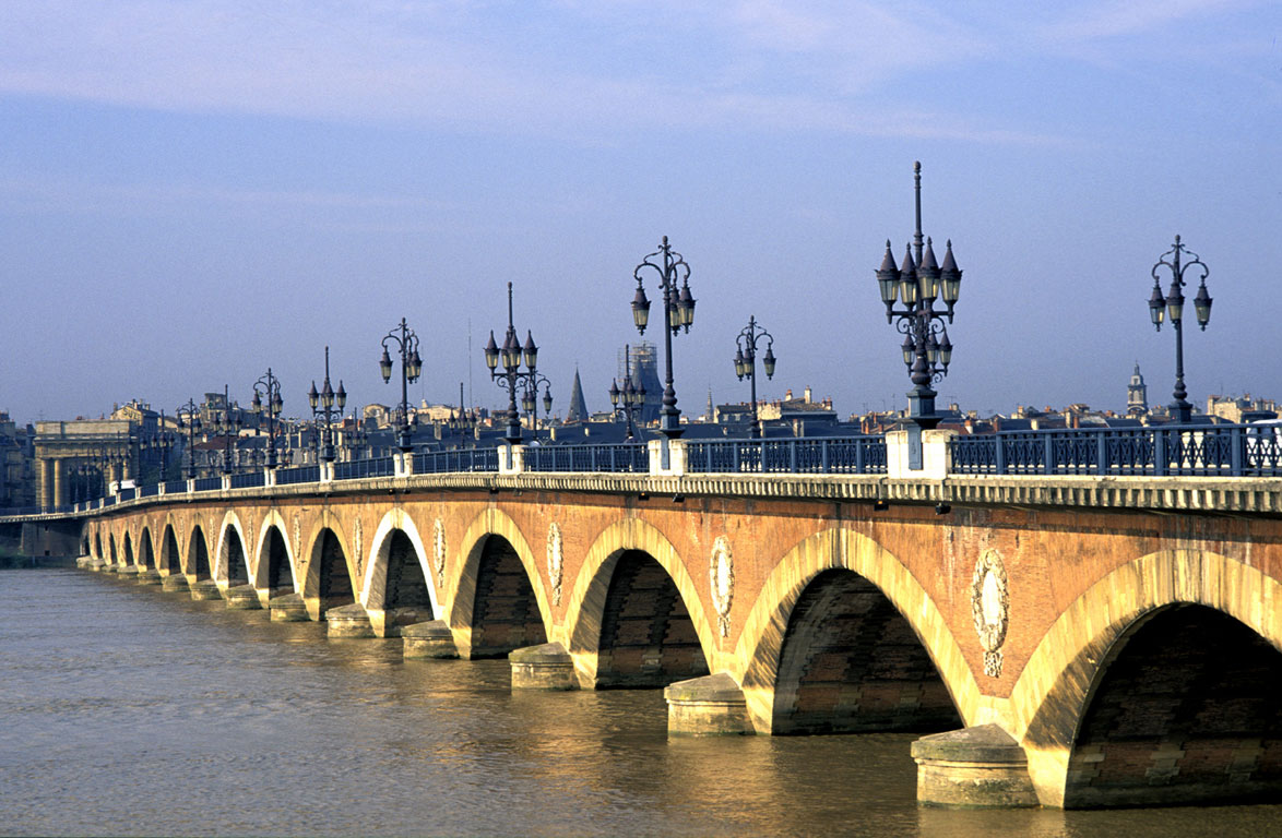 bordeaux-pont-pierre